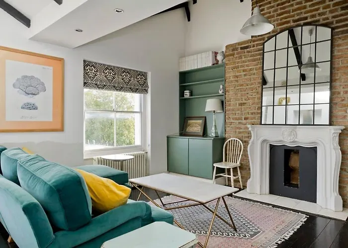 Long Stay Discounts- 1 Bed Bohemian Loft Style Apt