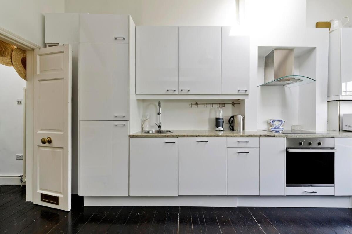 Long Discounts- 1 Bed Bohemian Loft Style Appartamento *